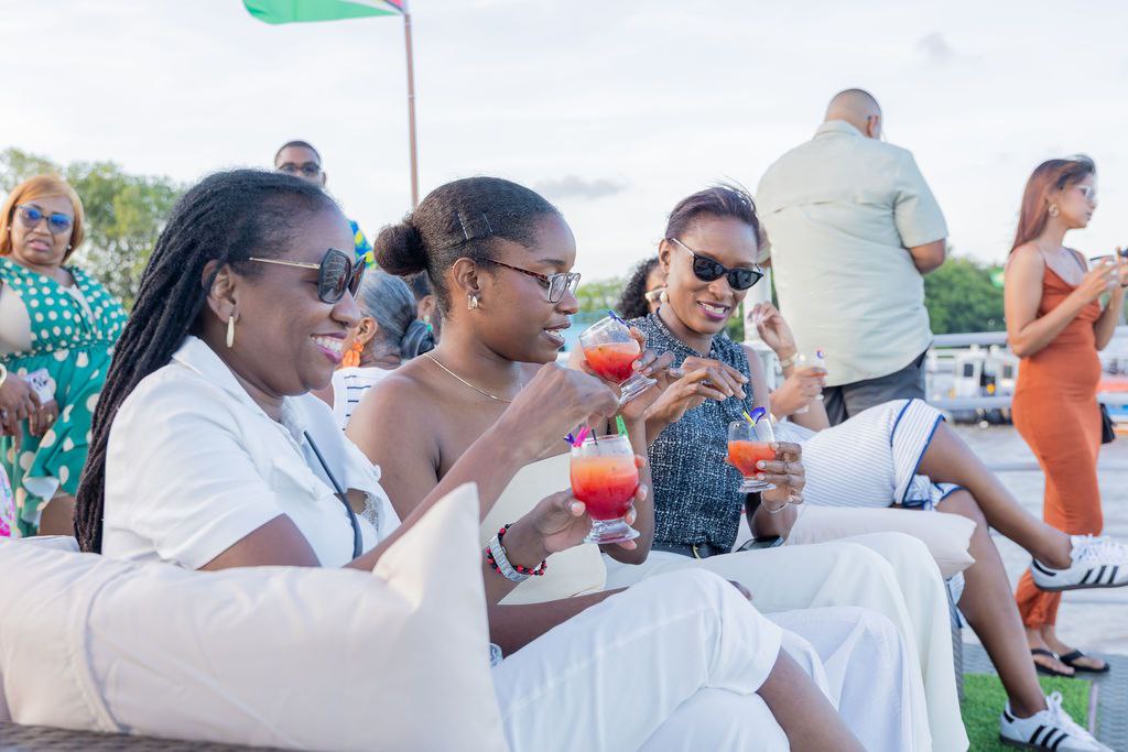 Tropical Paradise Cruise - Photo 2 - The Pergola Cruise Experience